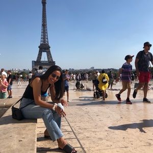 Meet your Posher, Hayam